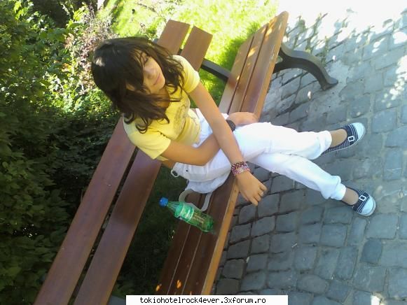 Insemnificant{o.O} - ~emo-girl~ - *..::Me, myself & I::..*