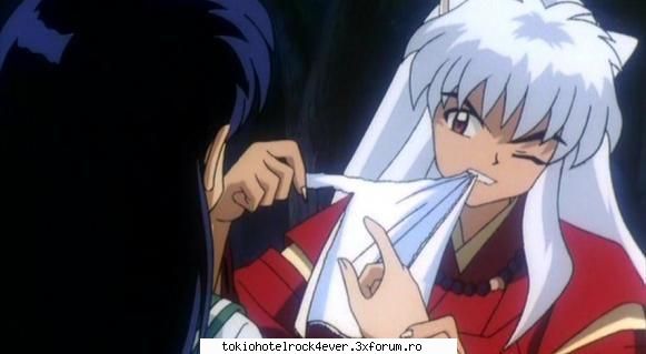 InuYasha - kag era lovita la deget si el... il bandaja mai! - *..::Anime::..*