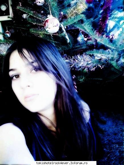 >Just me<AnTO> - Oke..Dar n-am prea multe - *..::Me, myself & I::..*