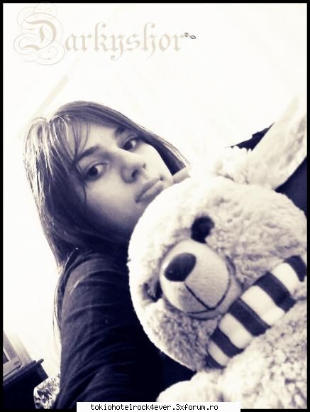 >Just me<AnTO> - Sa inteleg ca lu Tatyann' place - *..::Me, myself & I::..*