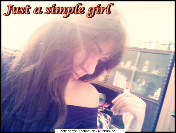 >Just me<AnTO> - Ce colorata is Lipseste verdele - *..::Me, myself & I::..*