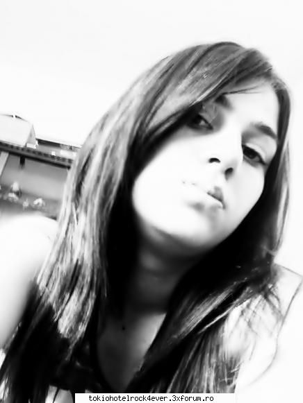 >Just me<AnTO> - �SweetKit◦ - *..::Me, myself & I::..*