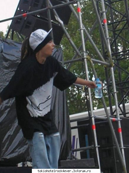 :nebun: 17 juzt tom