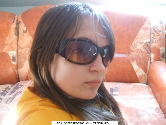 Kitty_Cat - o alta poza cu mn - *..::Me, myself & I::..*
