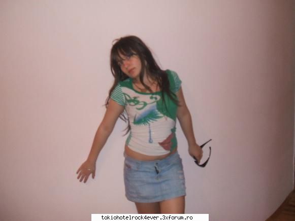 Kitty_Cat - camera mea cu un perete rotund - *..::Me, myself & I::..*