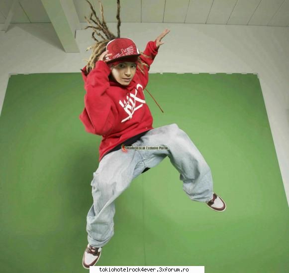 Ledz gooooooooo tom....:D - ~LaV~ - *..::Archive::..*
