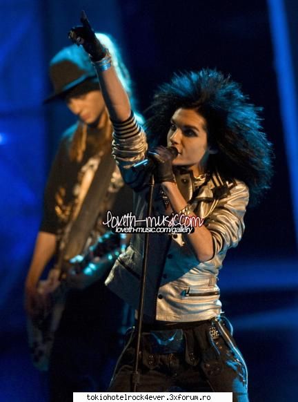 MTV Latin Awards - MissKaulitz - *..::Gallery::..*