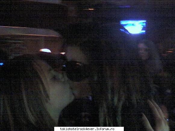 NU SE POATE SA FIE ADEVARAT!!! :|:| - bun..am gasit poza asta pe un fan site.. este - *..::Archive::..*