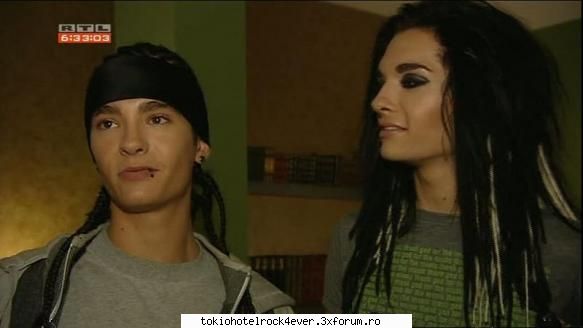 Note pentru poza - ~emo-girl~ - *..::Games::..*