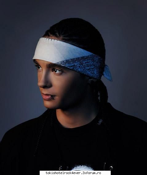 O zi cu Tom - eeee.....eo mas juka de-a mama si de-a tata - *..::Tom Kaulitz::..*