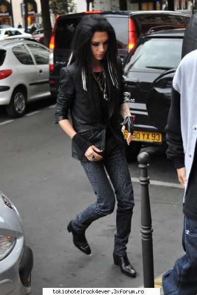 Paris- - nush` ce pana mea are de unele poze le ia doar - *..::Gallery::..*