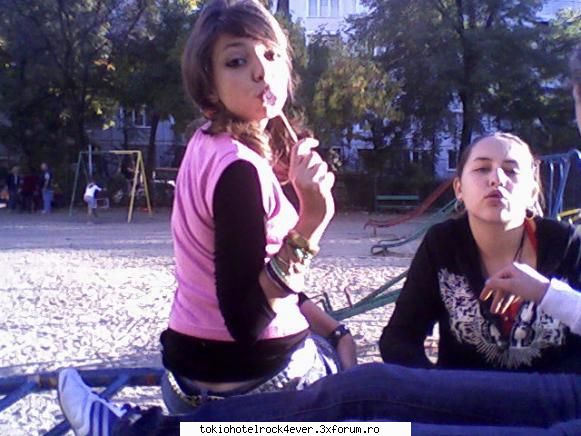 *♥Porcelein_Doll♥* - si asta special numa ca sa stergeti cele vechi - *..::Me, myself & I::..*