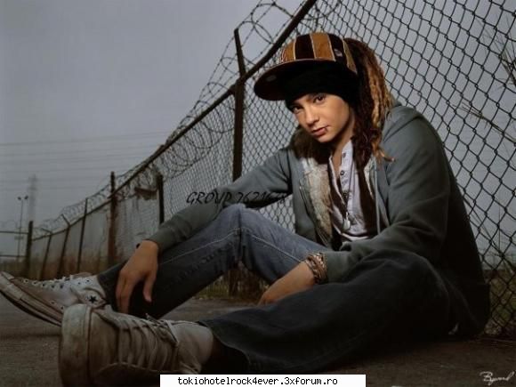 Poza preferata cu Tommy - Si TanaNana aceasta e pozaaaa lesinnn este asa - *..::Tom Kaulitz::..*