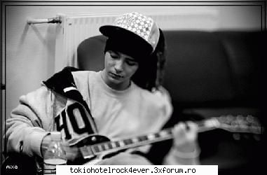 Poza preferata cu Tommy - ^ | | luv poza:X - *..::Tom Kaulitz::..*
