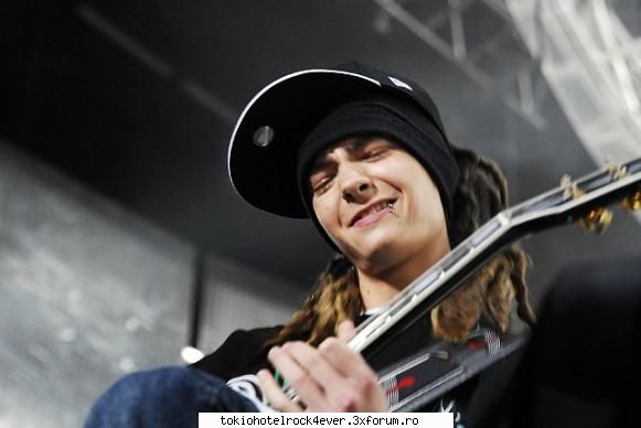 Poza preferata cu Tommy - P.E.R.F.E.C.T e fr si cand se stramba - *..::Tom Kaulitz::..*