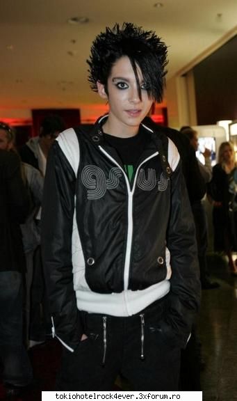Poze cu Bill - gυѕтαν ♥ мυѕι� єℓє�тяσ - *..::Gallery::..*