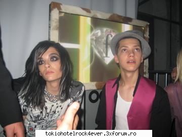 Poze cu Bill - gυѕтαν ♥ мυѕι� єℓє�тяσ - *..::Gallery::..*