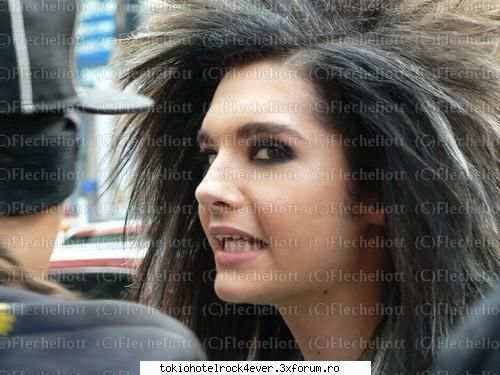 Poze cu Bill - gυѕтαν ♥ мυѕι� єℓє�тяσ - *..::Gallery::..*
