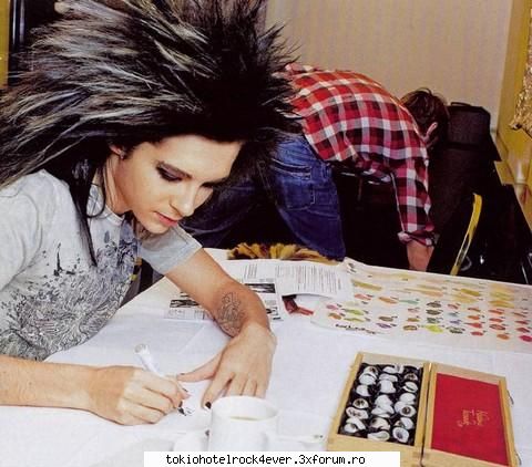 Poze cu Bill - gυѕтαν ♥ мυѕι� єℓє�тяσ - *..::Gallery::..*