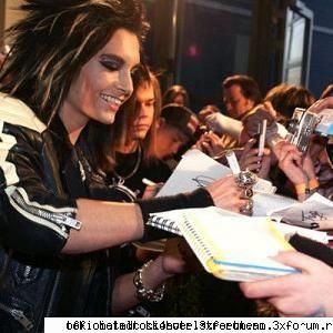 Poze cu Bill - c maini are aici - *..::Gallery::..*