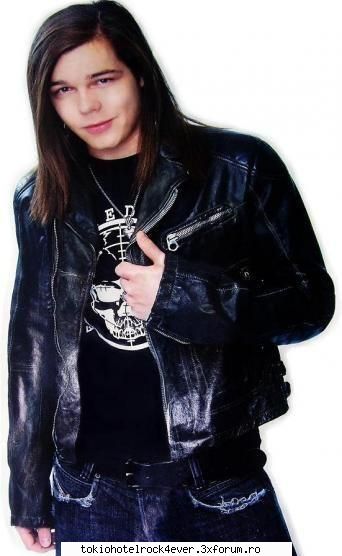 asa...asta e cumva trukta??  :zzz: 
 :rotfl:  :rotfl:  :rotfl: poze cu georg