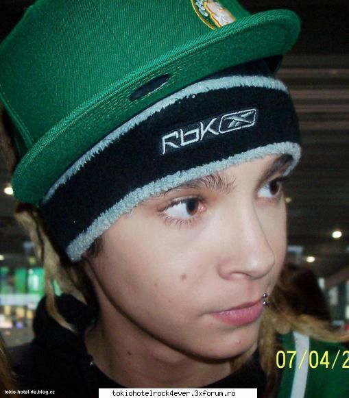 Poze cu Tom - gυѕтαν ♥ мυѕι� єℓє�тяσ - *..::Gallery::..*