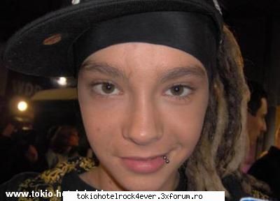 Poze cu Tom - gυѕтαν ♥ мυѕι� єℓє�тяσ - *..::Gallery::..*