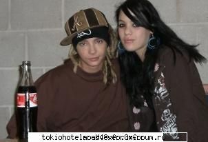 Poze cu Tom (11) - *..::Gallery::..*