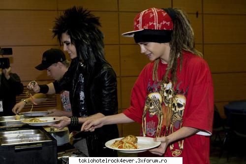Poze cu gemenii - *IchUndTom* - *..::Gallery::..*