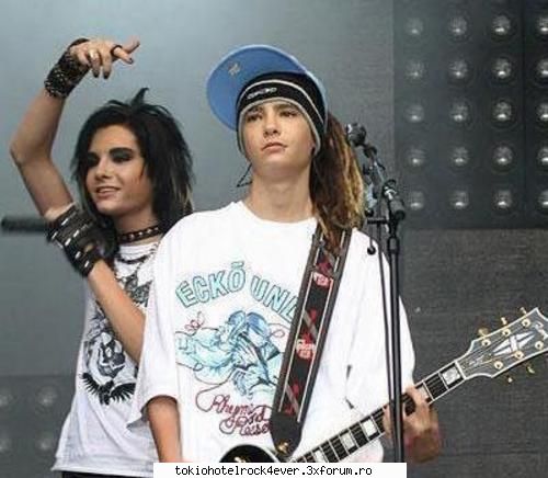 Poze cu tommy & billy... - are si eoo cateva poze! aici faze esteh - *..::Bill & Tom Kaulitz::..*