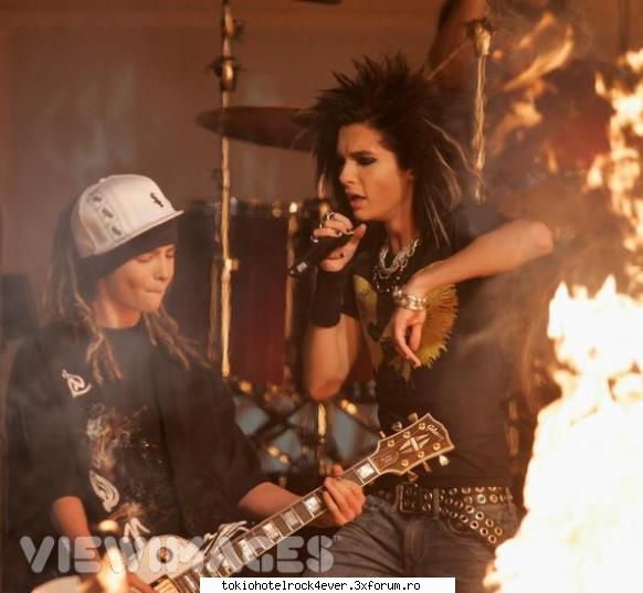 Poze cu tommy & billy... - little_miss_sunshine - *..::Bill & Tom Kaulitz::..*