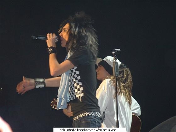 Poze cu tommy & billy... - ImperialAsphixietedCrime - *..::Bill & Tom Kaulitz::..*
