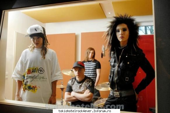 Poze cu tommy & billy... - little_miss_sunshine - *..::Bill & Tom Kaulitz::..*