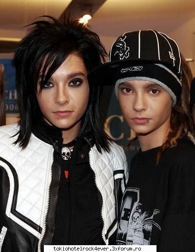 Poze cu tommy & billy... - masi4kath - *..::Bill & Tom Kaulitz::..*