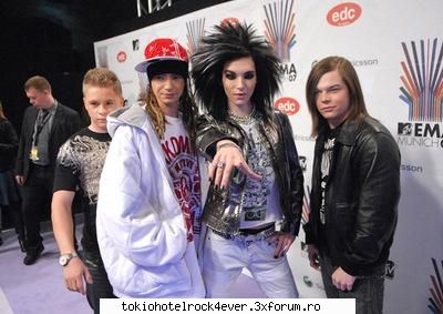 Poze..de toate - gυѕтαν ♥ мυѕι� єℓє�тяσ - *..::Gallery::..*