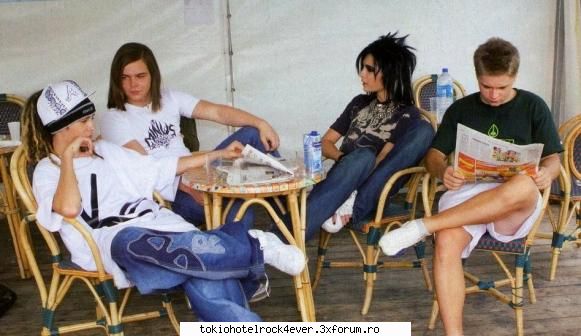 Poze..de toate - ok o mica descriere: georg se uita cam insistent - *..::Gallery::..*