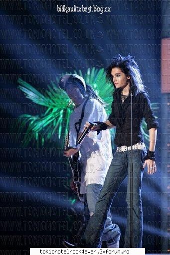 Poze din concerte - ce faini au iesit in poza asta - *..::Gallery::..*