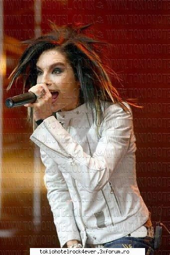 Poze din concerte - ce misto sunt pozele - *..::Gallery::..*