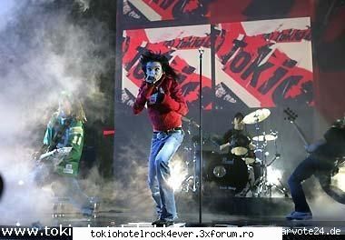 Poze din concerte - little_miss_sunshine - *..::Gallery::..*