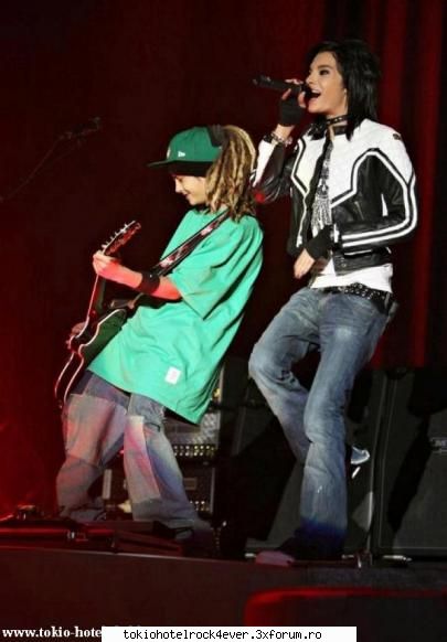 Poze din concerte - little_miss_sunshine - *..::Gallery::..*