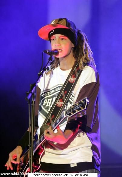 Poze din concerte - little_miss_sunshine - *..::Gallery::..*