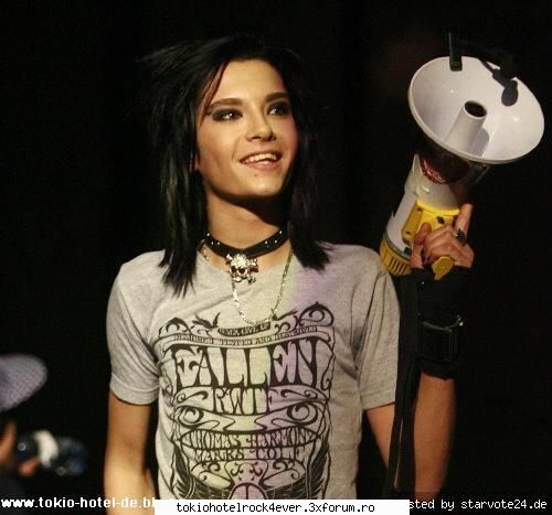 Poze din concerte - little_miss_sunshine - *..::Gallery::..*