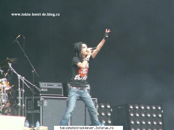 Poze din concerte - little_miss_sunshine - *..::Gallery::..*