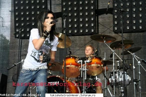Poze din concerte - little_miss_sunshine - *..::Gallery::..*
