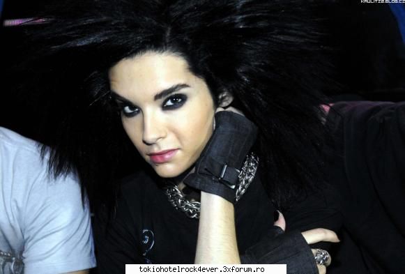 Propozitii despre Beel[joc] - Bill a fost violat de o broasca raioasa cuv - *..::Bill Kaulitz::..*