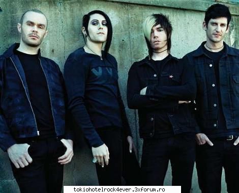 ROCK!!!! - tom's_angel - *..::Cafenea::..*