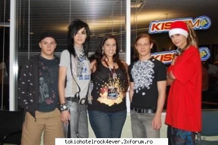 7 :rolleyes: radio kiss fm