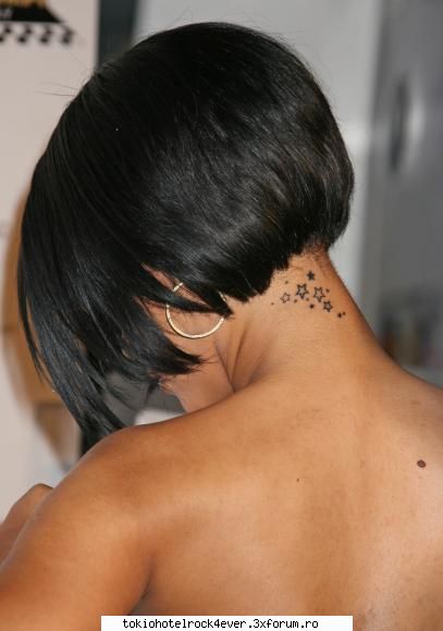 Rihanna - sau asta (care e acelaji) - *..::Other Bands::..*