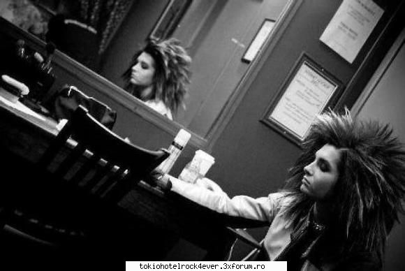 Rumors - l ''Afara ploua , lacrimile se scurg pe obrazul - *..::FanFiction Archive::..*