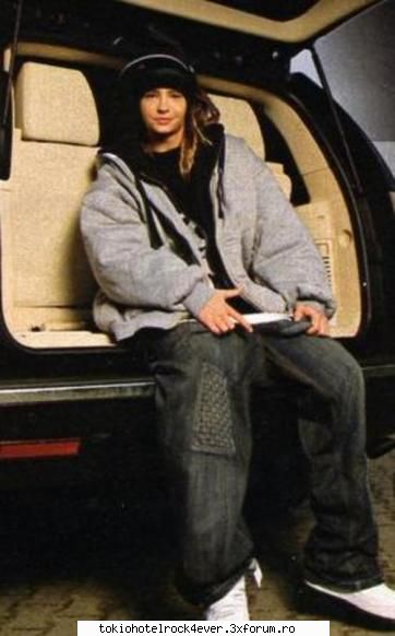 Si-a tras omu masina;) - the last one! v-au placut? - *..::Tom Kaulitz::..*